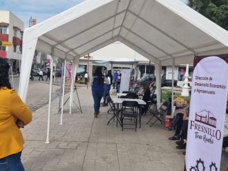 Ofrecen 50 vacantes para trabajar en tiendas de autoservicio