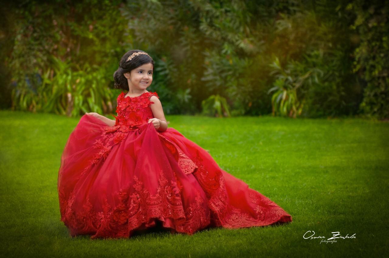 Celebran los 3 años de vida de Aina