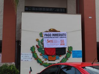 Siguen tomadas las alcaldías