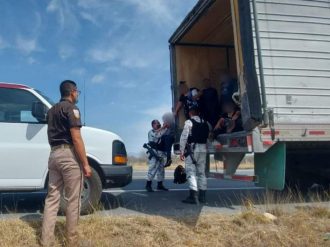 Migrantes inician huelga de hambre en México para exigir libre tránsito hacia EU