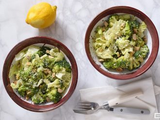 Ensalada de brócoli a la césar