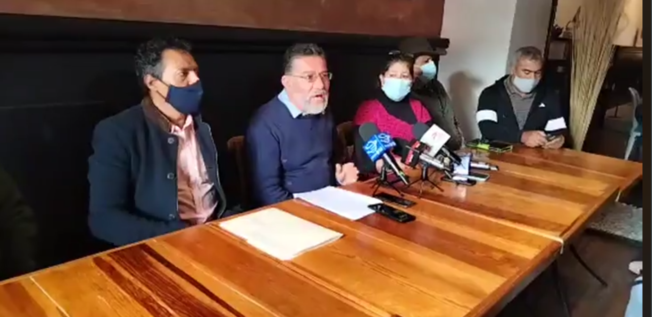 Profesores toman dependencias gubernamentales
