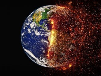 Ecologistas que bloquean circunvalación de Londres se enfrentan a penas de cárcel