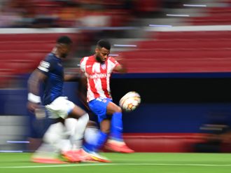 Lemar sufre una lesión muscular en un muslo