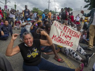 Tapachula, ciudad convertida en cárcel para miles de migrantes
