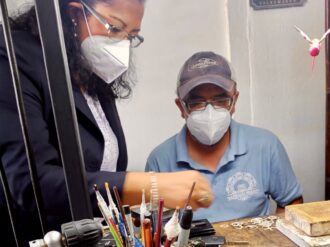 Inician la primera prueba los talleres plateros para obtener certificados de calidad