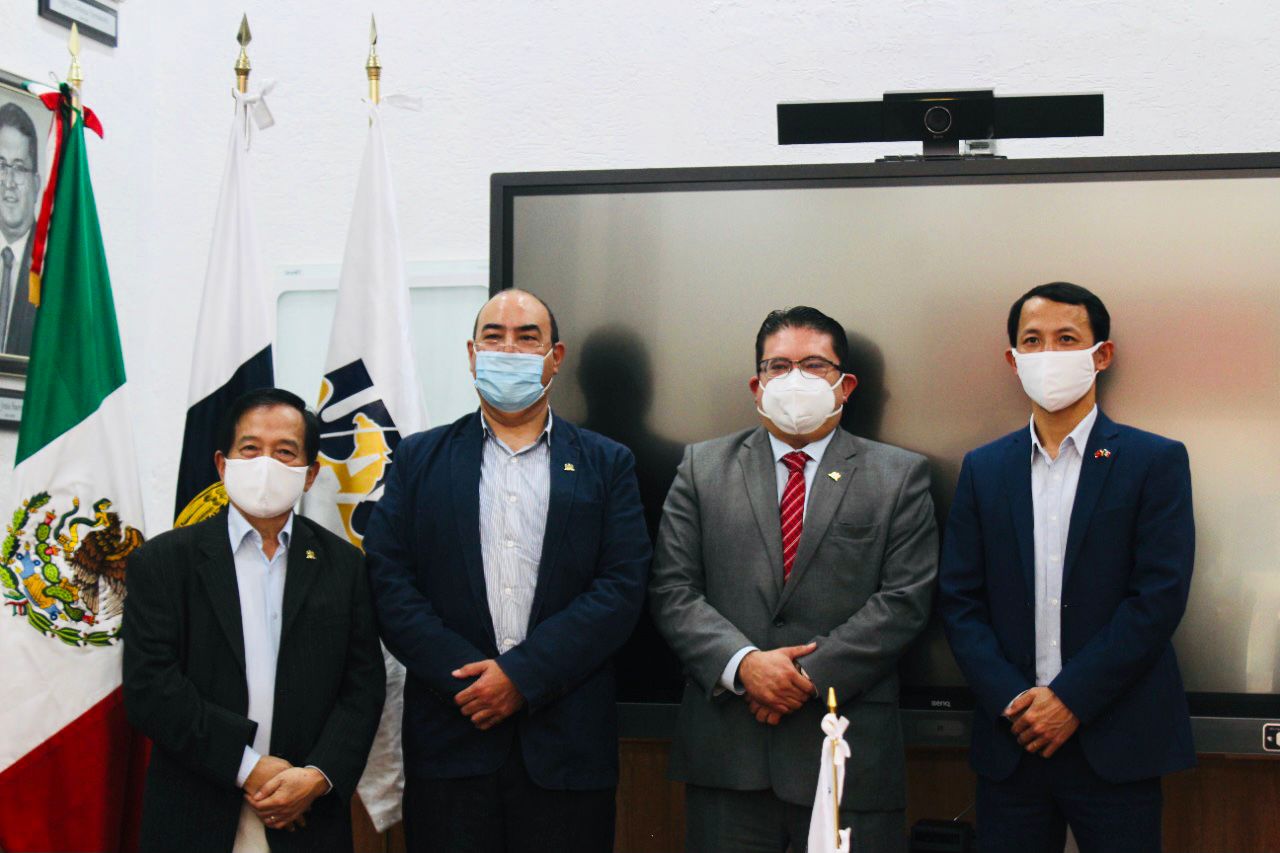 UAZ fortalece lazos académicos y culturales con la República Socialista de Vietnam