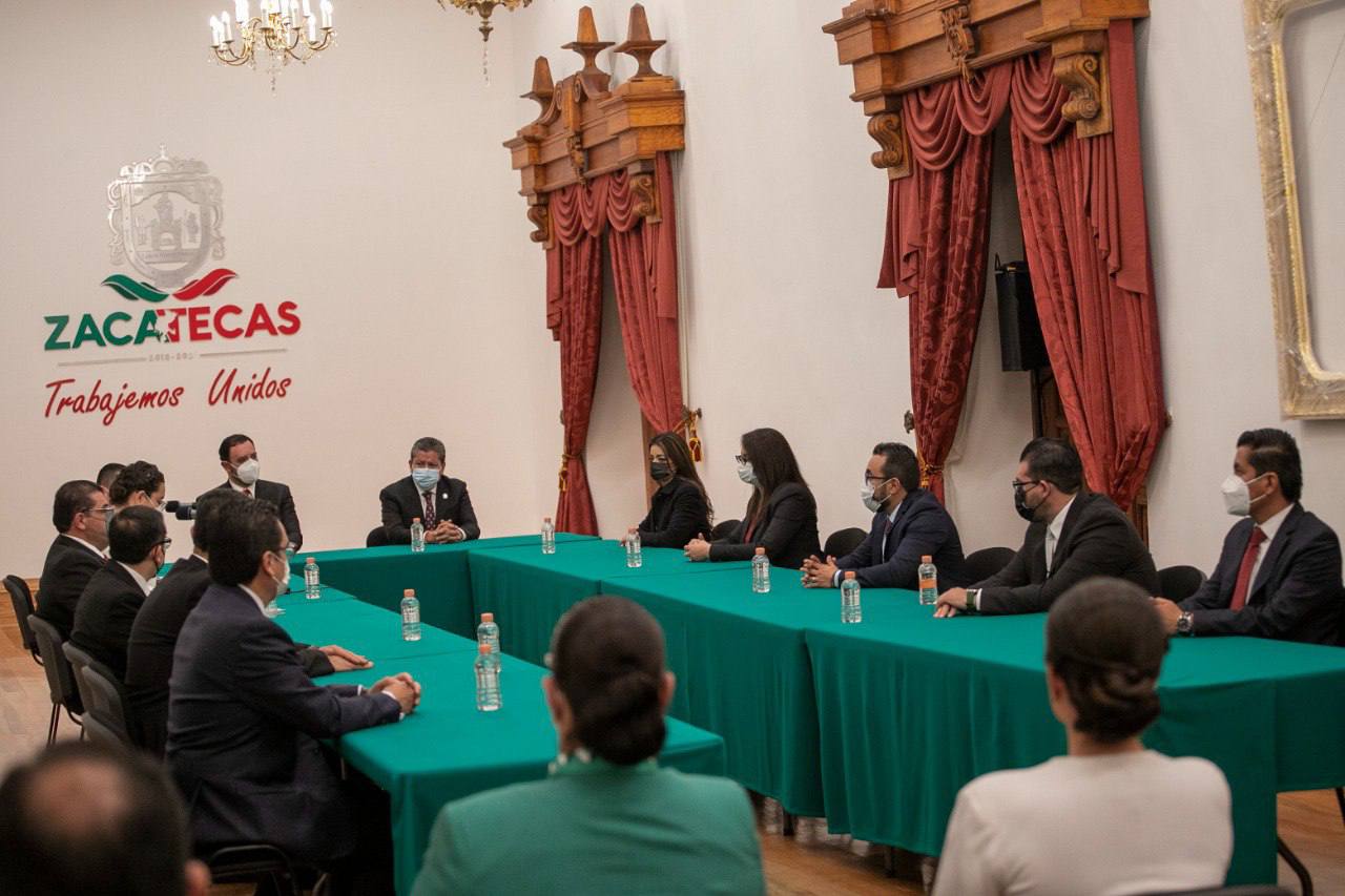 Gobernador David Monreal Ávila recibe el Mando de la Fuerza Pública Estatal