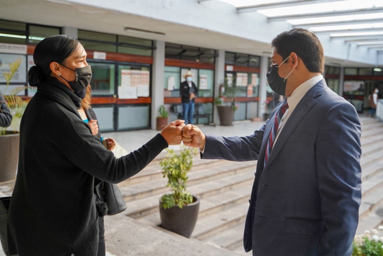 Instruye Jorge Miranda a Servidores Públicos a que brinden una atención oportuna a las y los ciudadanos.