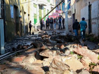 Regresa la electricidad a Genaro Codina; siguen sin agua potable.