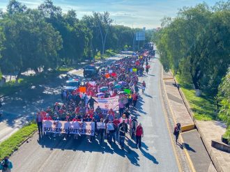 Marcha el SUTSEMOP; advierten que radicalizarán acciones