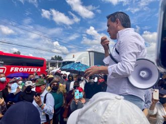 Convocan jubilados a plantón permanente