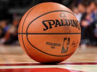 Los Lakers y Nets aspiran al trono de los Bucks de Giannis en nueva temporada NBA