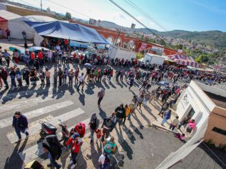 Miles de rezagados acuden a vacunarse contra el Covid-19