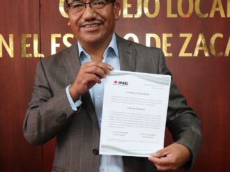 Recibe Juan Manuel Frausto Ruedas nombramiento como presidente electo del IEEZ
