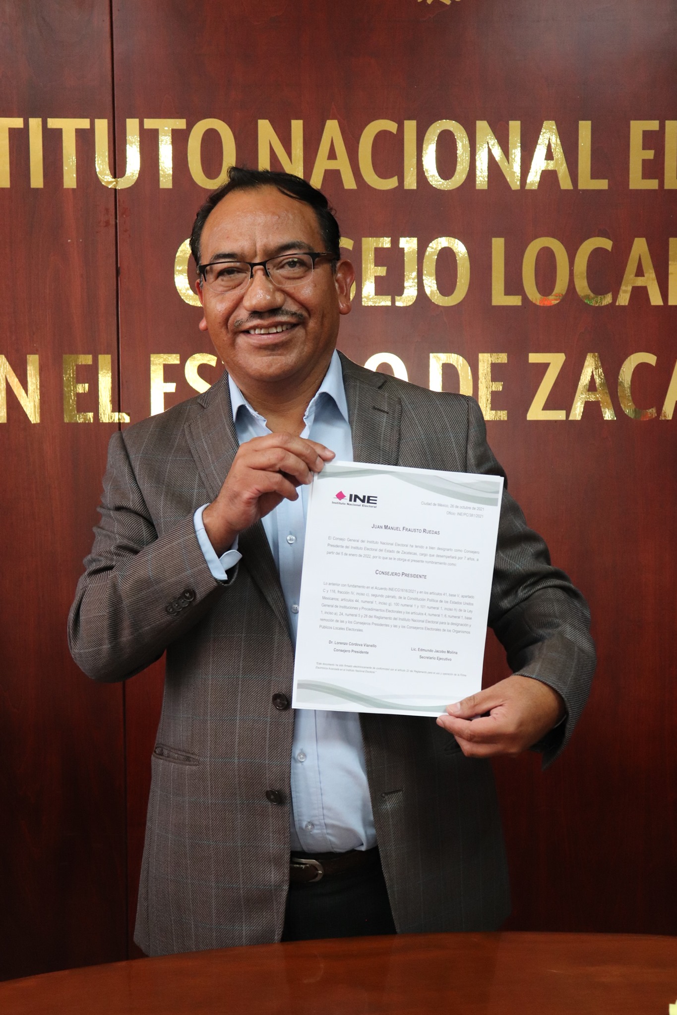 Recibe Juan Manuel Frausto Ruedas nombramiento como presidente electo del IEEZ