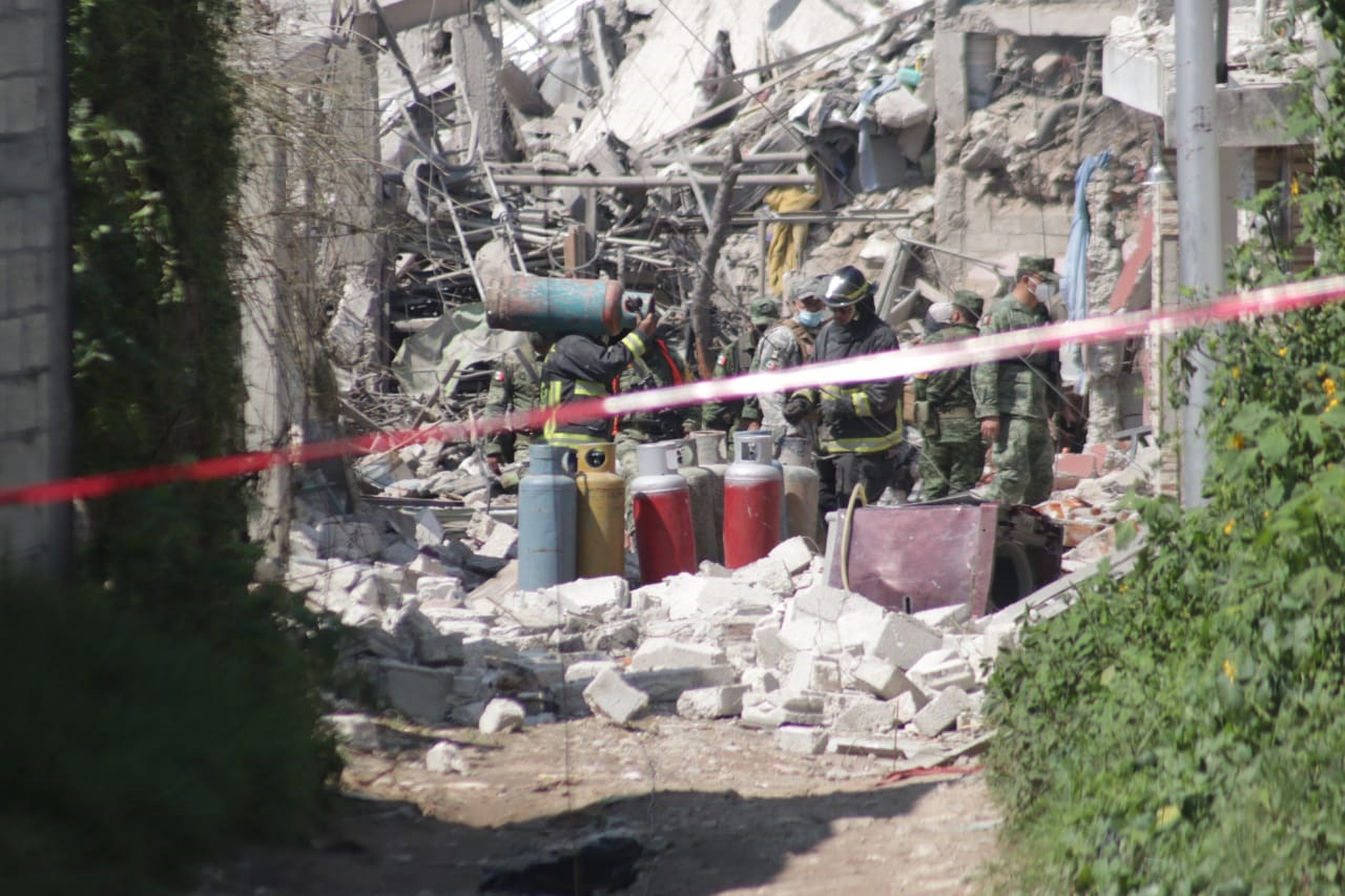 Deja un muerto y siete heridos explosión de ducto de gas en Puebla