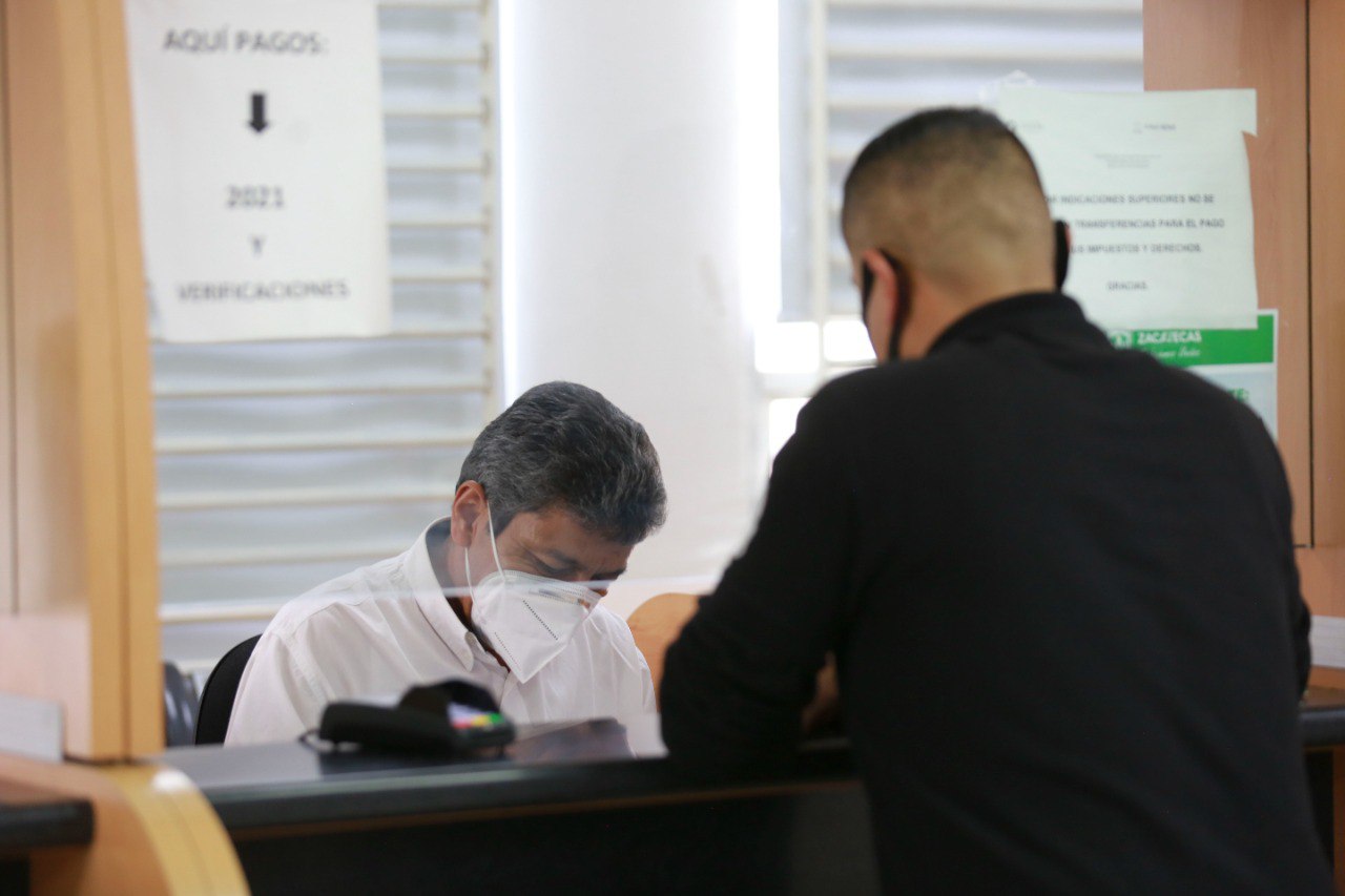 Anuncian descuentos en pago de control vehicular 2022