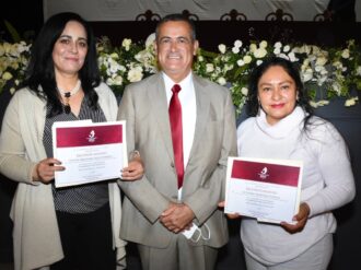 Reconocen en Jerez la labor de los burócratas