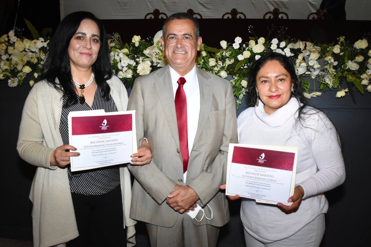 Reconocen en Jerez la labor de los burócratas