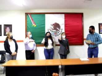 Rinden protesta nuevos funcionarios en Tabasco