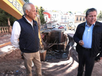 Avanza la rehabilitación del socavón en la Alameda