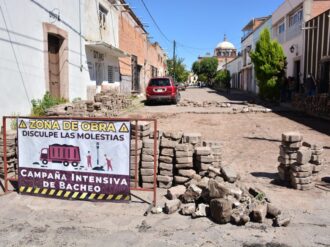 Rehabilitan las calles Hidalgo y Rosales