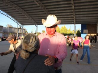 El alcalde Arq. Alan Murillo entrega domo en la comunidad Colonia Hidalgo