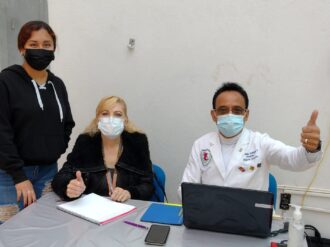 Convocan a estudiantes de la UAZ a programa de donación de lentes