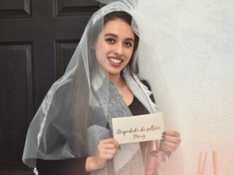 Mónica deja la soltería