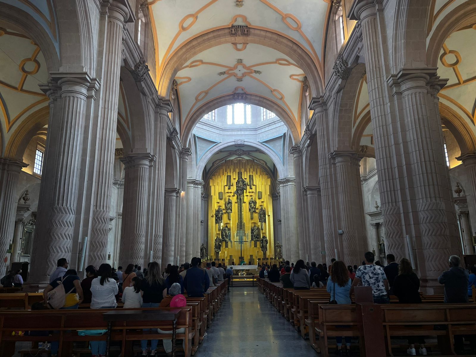 Reitera el obispo la importancia del amor al prójimo