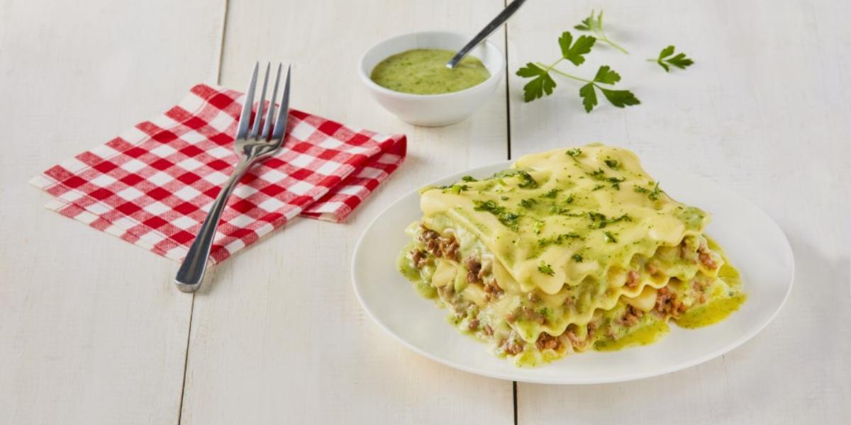 Lasaña verde cremosa