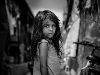 Peligran mil mujeres y niños en prisiones libias