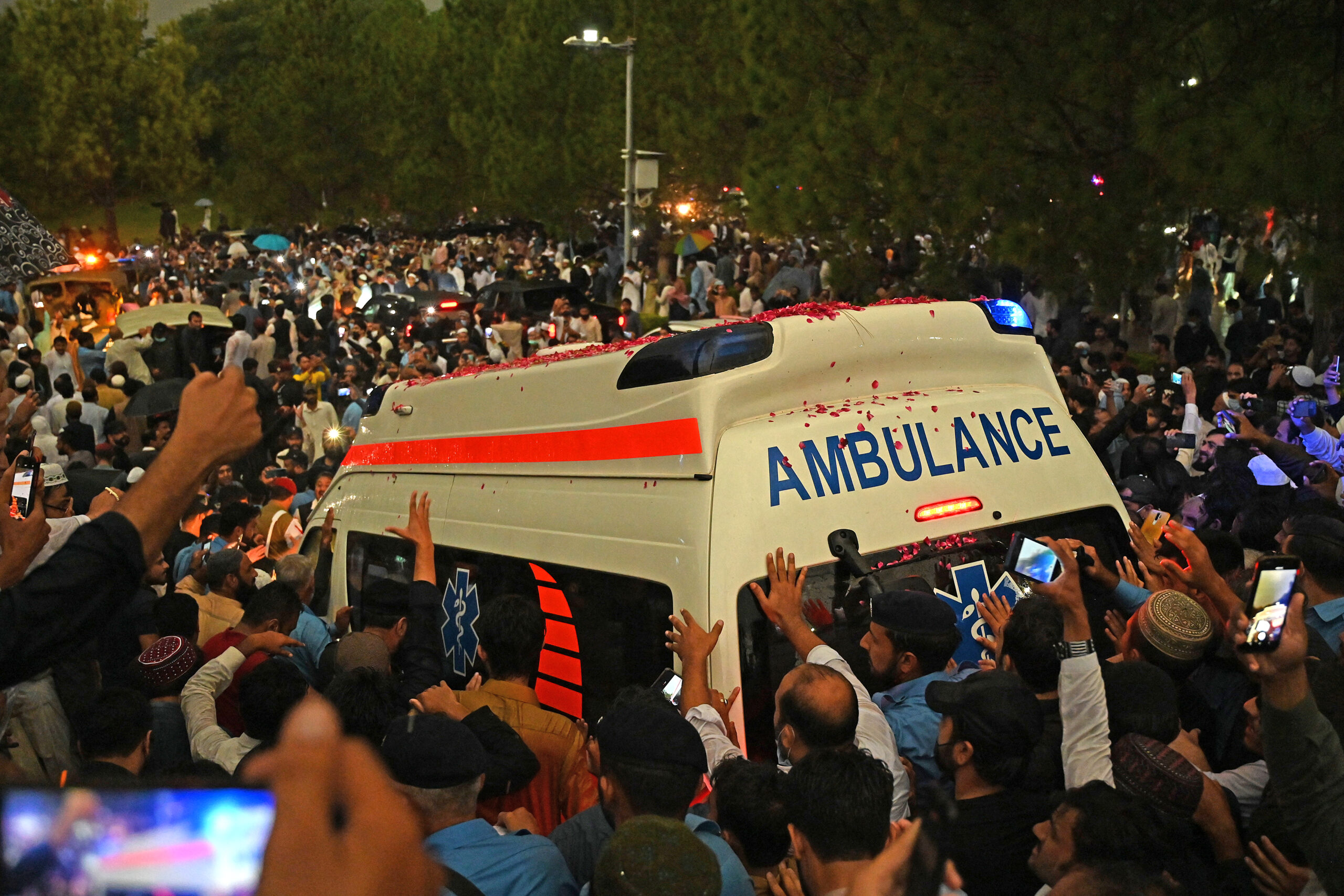 Murió A.Q. Khan, el padre de la bomba atómica de Pakistán