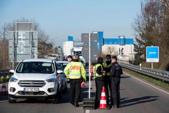 Alemania refuerza sus controles fronterizos