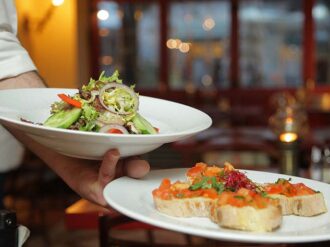 Propone PAN deducción por consumo de alimentos preparados