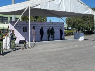 José Luis Vázquez Araiza toma protesta como Comandante de la 11va Zona Militar