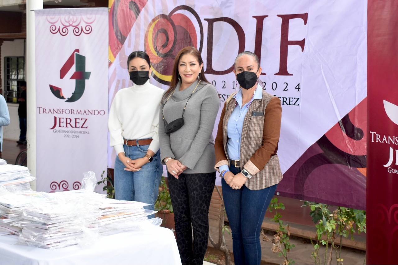 Premian a ganadores de convocatoria «Dibujando los Valores»