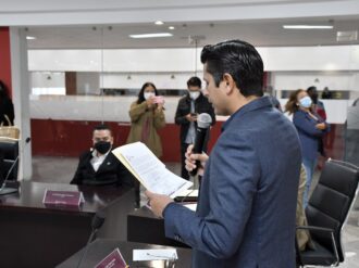 Julio César Chávez toma protesta a Delegados Municipales