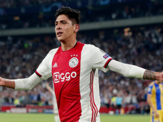 Edson Álvarez en el Ajax hasta el 2025