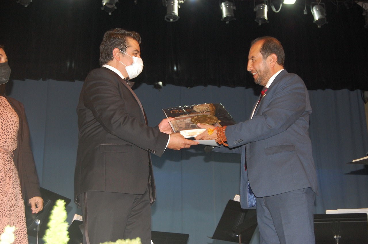 Engalana la Orquesta de Cámara al teatro Hinojosa