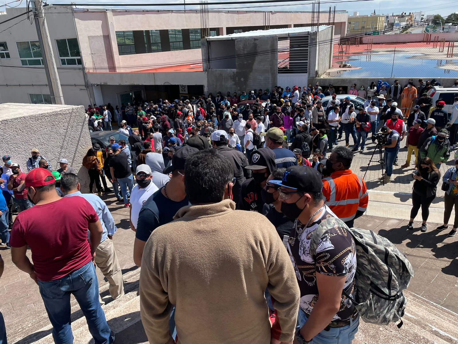 Mineros denuncian mal servicio brindado por parte del IMSS