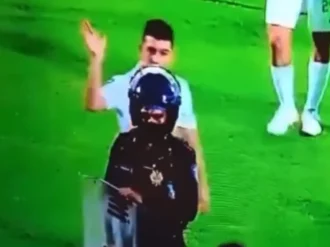 Erik Lira pide disculpas tras agredir a policía en el Pumas vs Cruz Azul