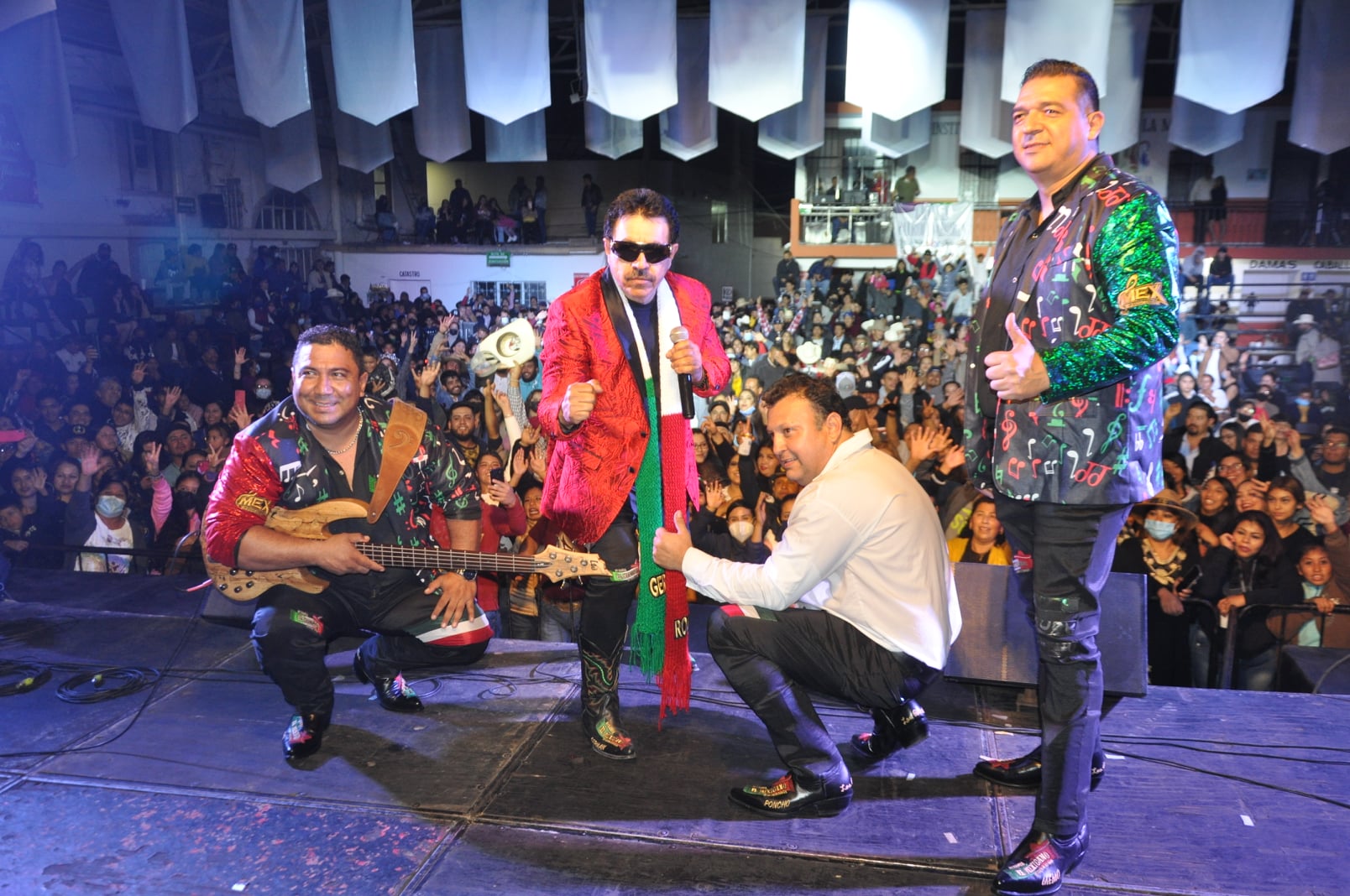 Se presenta Mi Banda El Mexicano en la Fereja