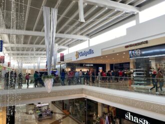 «Spiderman: No Way Home», desbordan filas en las taquillas