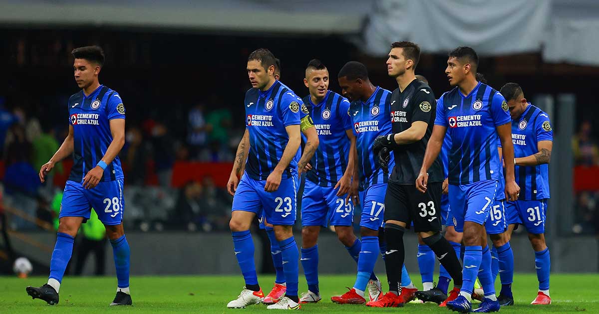 Cruz Azul, en riesgo de perder a futbolistas importantes