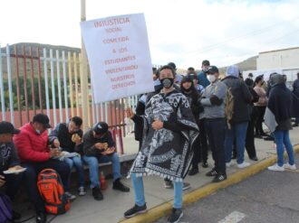 Exigen la permanencia de la directora del Bachillerato General Policial