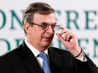 Ebrard encabezará debate sobre tráfico de armas ante la ONU