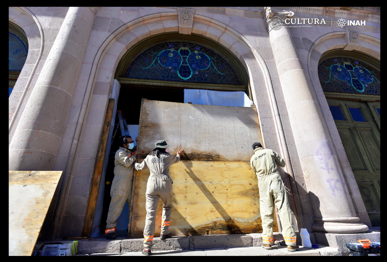 El INAH revisa daños causados al teatro Fernando Calderón