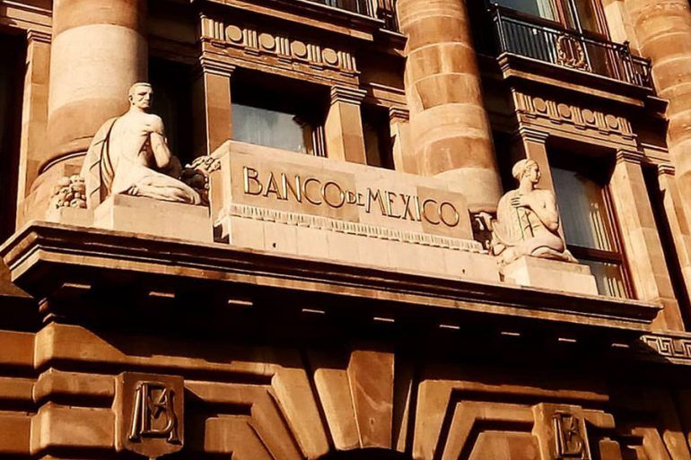 Banxico sube tasas a 5.50%